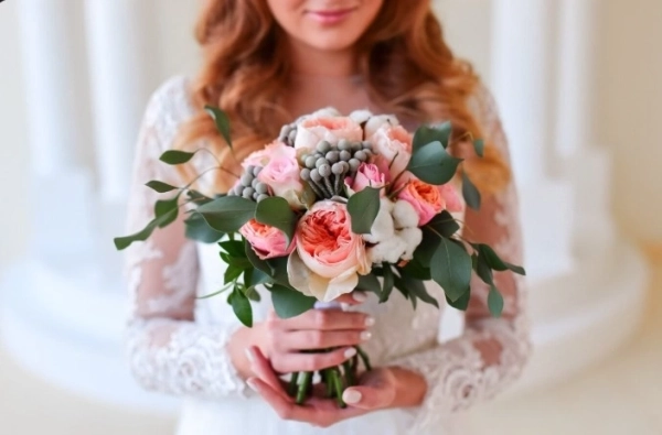 טיפים מובילים לבחירת זרי כלה בירושלים כדי להפוך את יום החתונה שלכם לבלתי נשכח